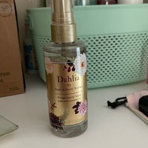 Dahlia by Bath & Body Works